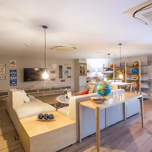  Hostel Yeah Spanien