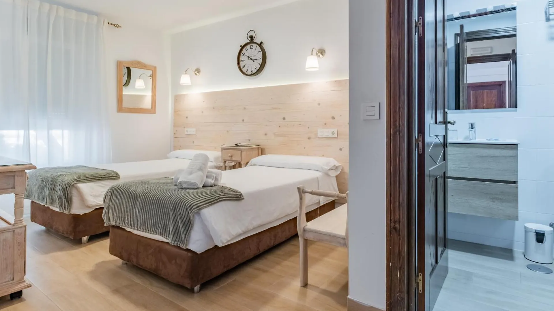 Guest house El Nogal Home Malaga